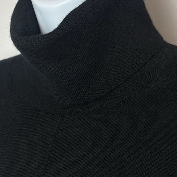Banana Republic Black Merino Wool Turtleneck Sweater Long Sleeve Women’s Medium - Picture 4 of 14